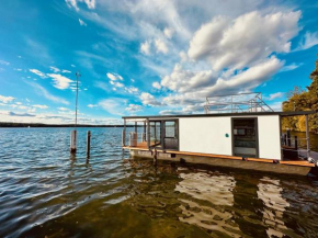 Hausboot Chalet im See